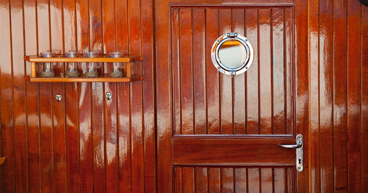 Door Polishing Service in Dubai